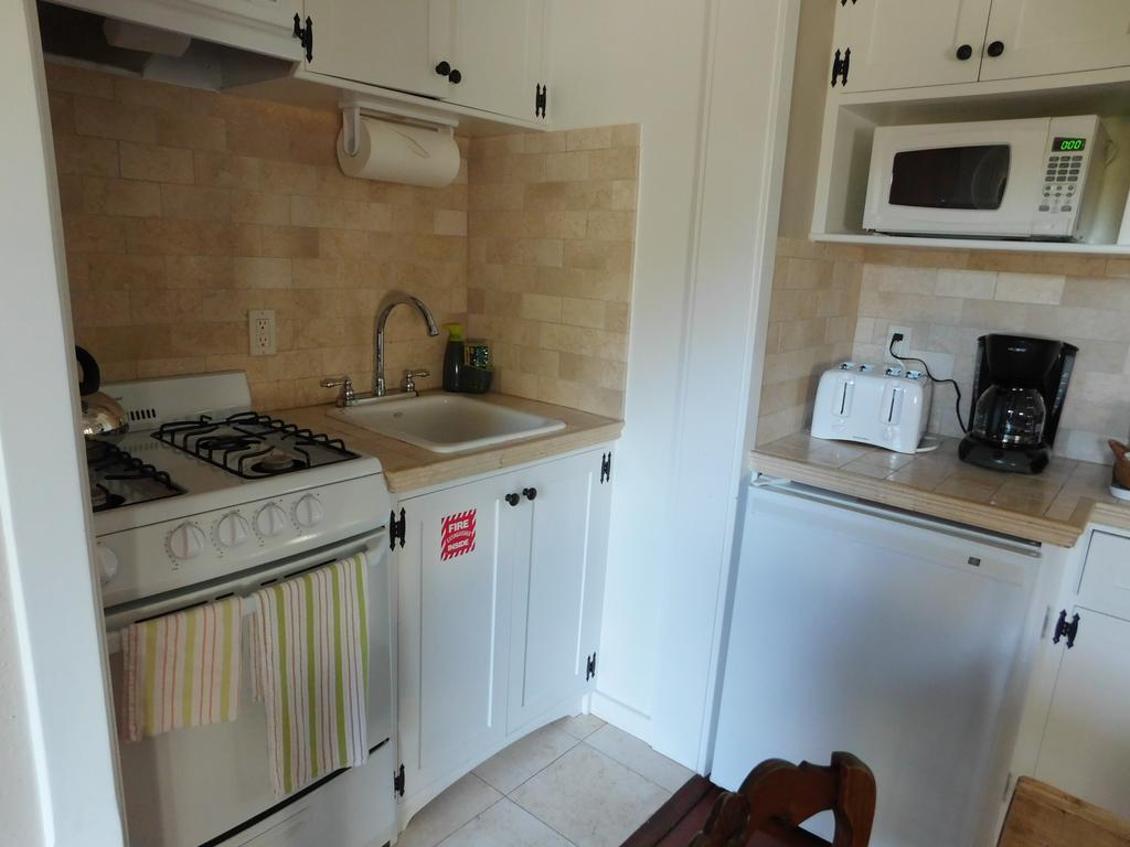 Lincoln Green Inn Carmel-by-the-Sea エクステリア 写真