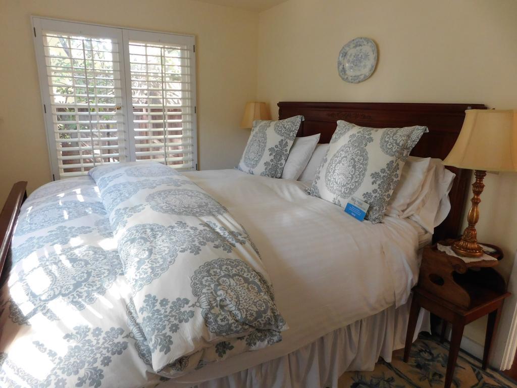 Lincoln Green Inn Carmel-by-the-Sea エクステリア 写真