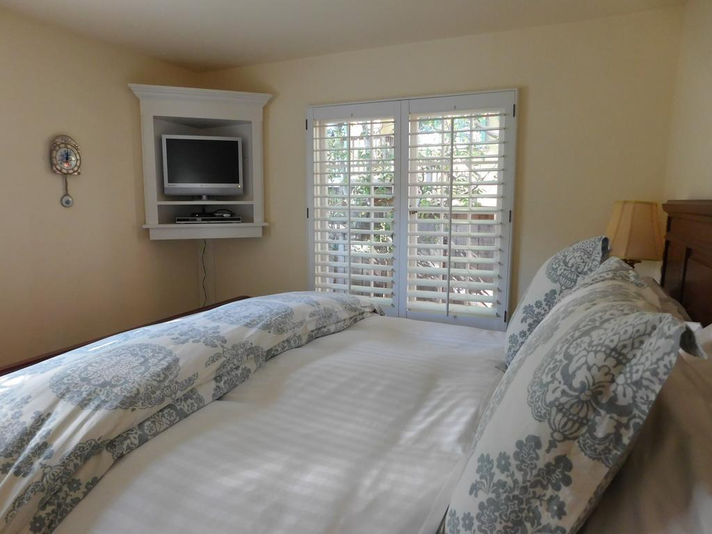 Lincoln Green Inn Carmel-by-the-Sea エクステリア 写真