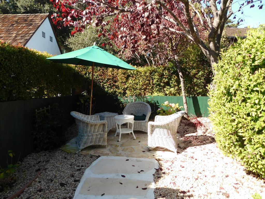 Lincoln Green Inn Carmel-by-the-Sea エクステリア 写真